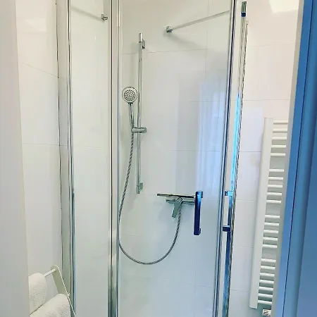 贝洛索诺膳食旅馆 *