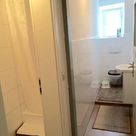 贝洛索诺膳食旅馆 *